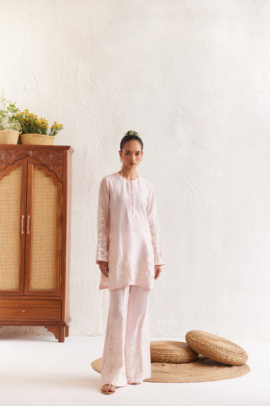 Zarina Pant Set